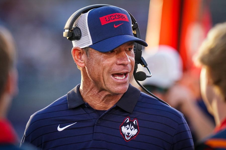 NCAA Football: Ball State at Connecticut