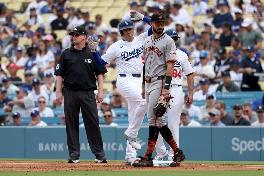 MLB: San Francisco Giants at Los Angeles Dodgers