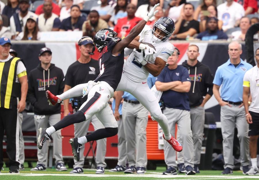 NFL: Tennessee Titans at Houston Texans