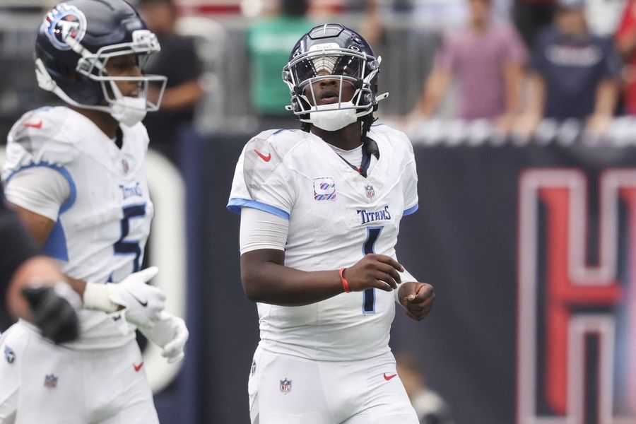 NFL: Tennessee Titans at Houston Texans