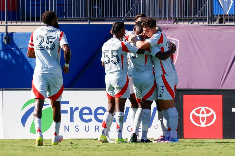 MLS: LA Galaxy at FC Dallas