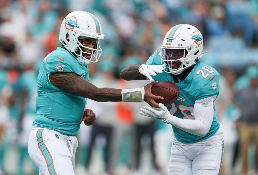 NFL: Miami Dolphins at Carolina Panthers