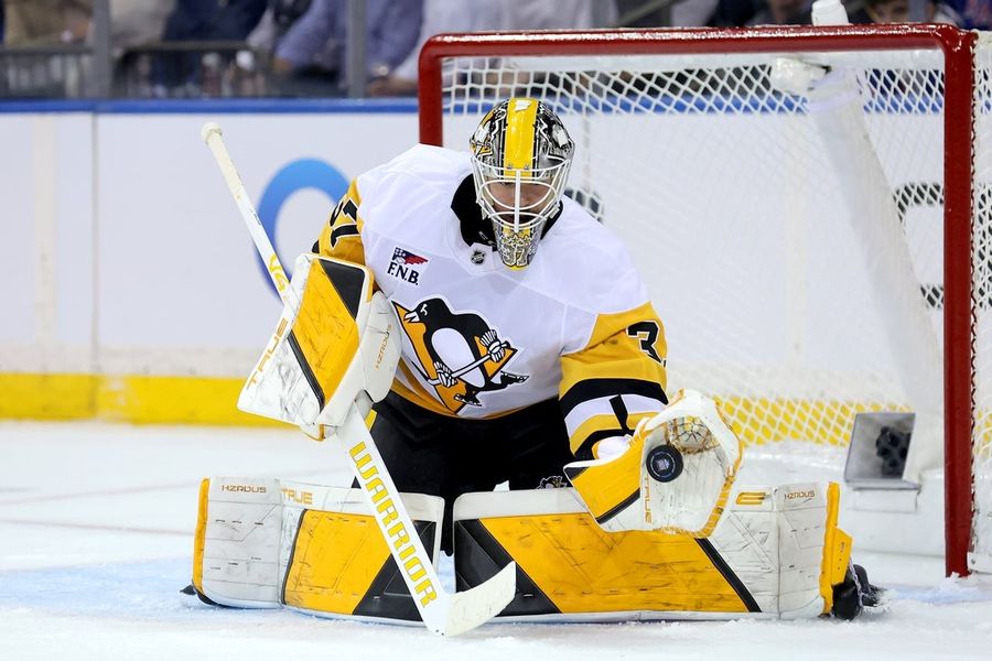 NHL: Pittsburgh Penguins at New York Rangers