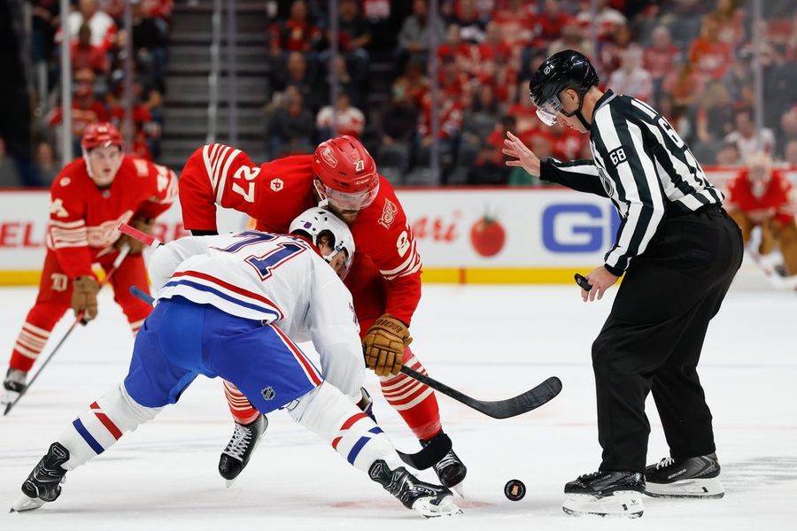 NHL: Montreal Canadiens at Detroit Red Wings