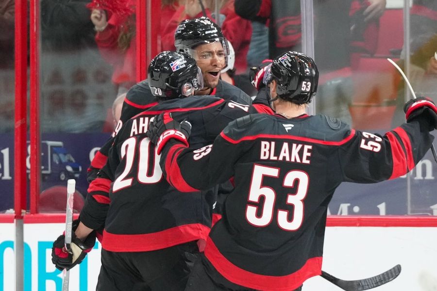 NHL: New Jersey Devils at Carolina Hurricanes