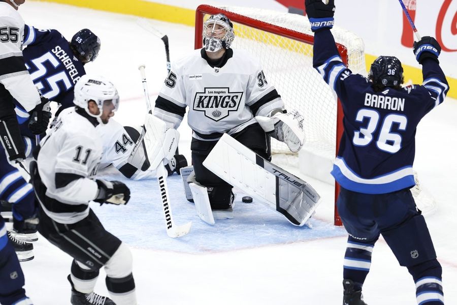 NHL: Los Angeles Kings at Winnipeg Jets