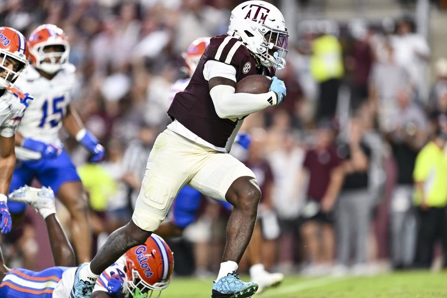 No. 4 Texas A&M tackles improved Arkansas in Southwest Classic