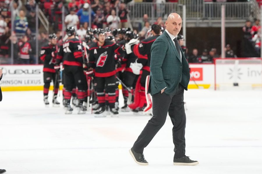 Hurricanes score OT winner after Flyers' potential game-ender nullified