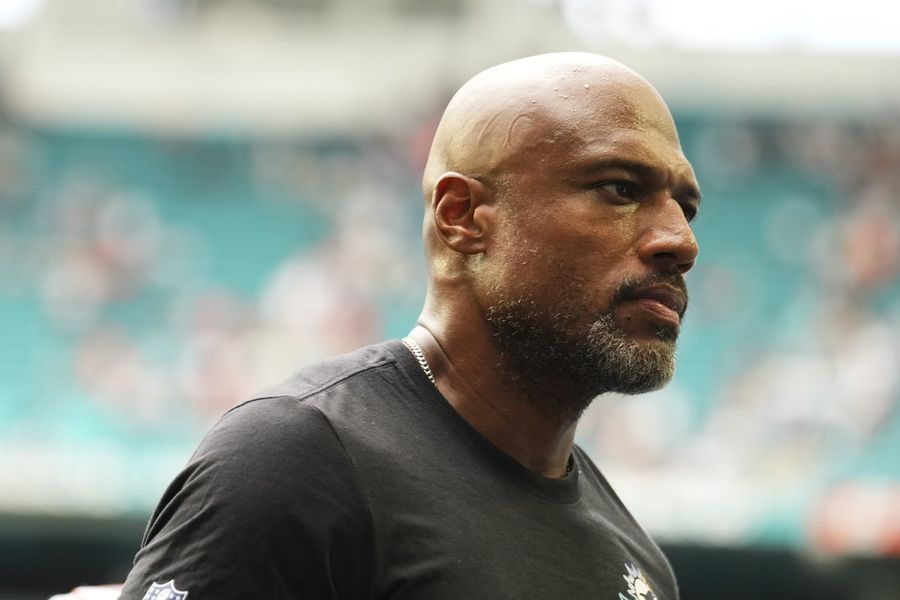 NFL: Los Angeles Chargers at Miami Dolphins