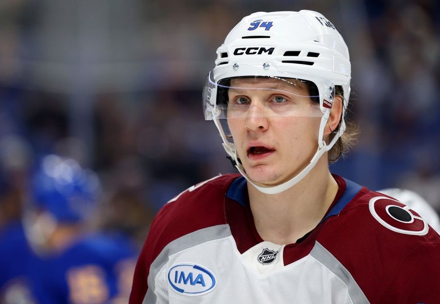 Avalanche F Joel Kiviranta (parte inferior del cuerpo) fuera indefinidamente