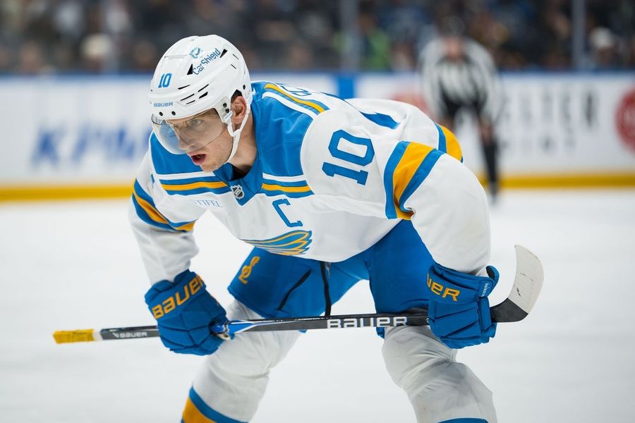 NHL: St. Louis Blues at Vancouver Canucks
