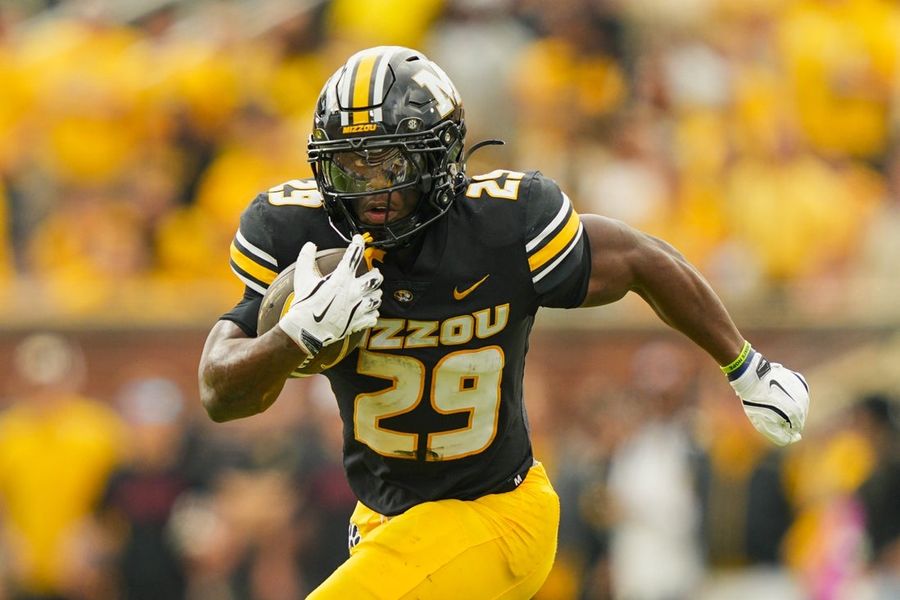 NCAA Football: Alabama at Missouri