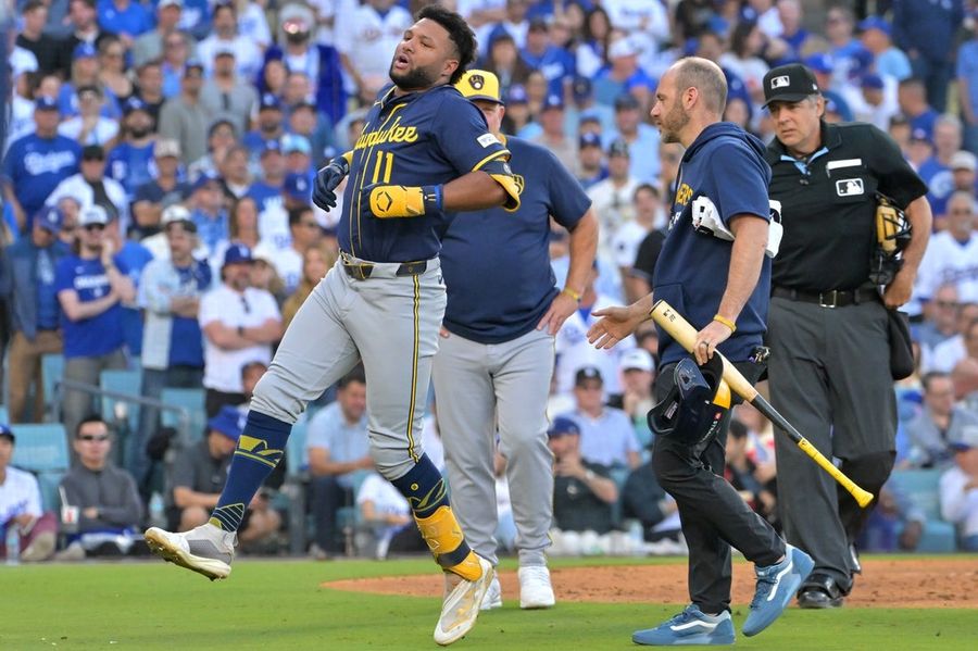 MLB: Playoffs-Milwaukee Brewers at Los Angeles Dodgers