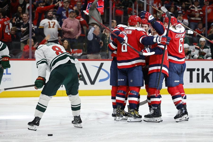 Alex Ovechkin y Dylan Strome encienden la chispa de los Caps sobre Wild