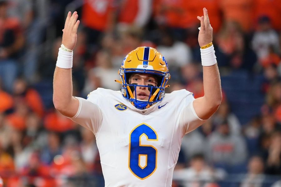 NCAA Football: Pittsburgh at Syracuse