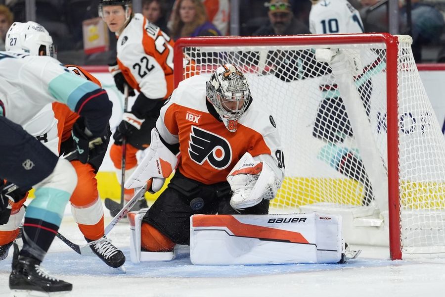 Tyson Foerster, Owen Tippett carry Flyers past Kraken