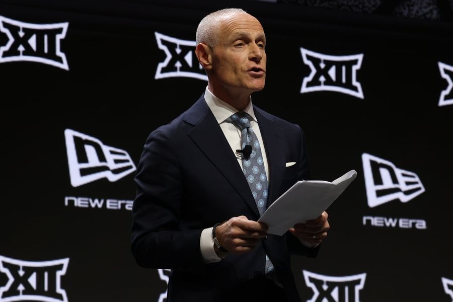 Big 12 notebook: Commish hushes Sorsby talk
