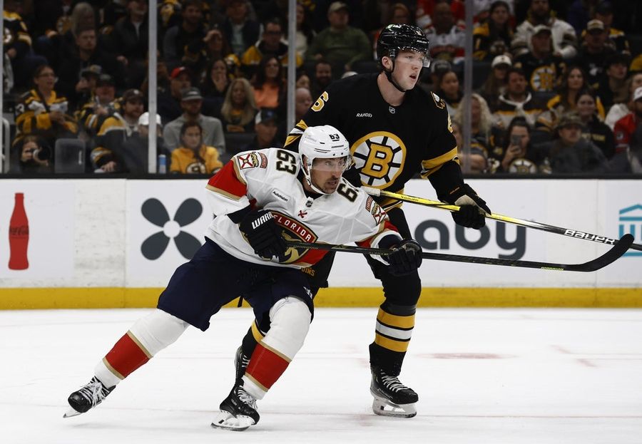 Panthers edge Bruins in Brad Marchand's emotional return to Boston