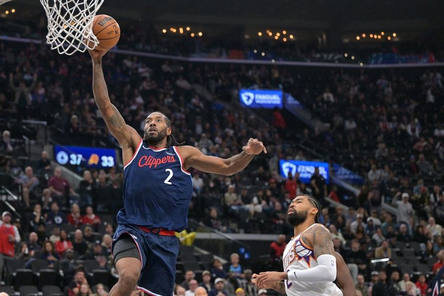 James Harden marca 30 e Clippers derrotam Suns