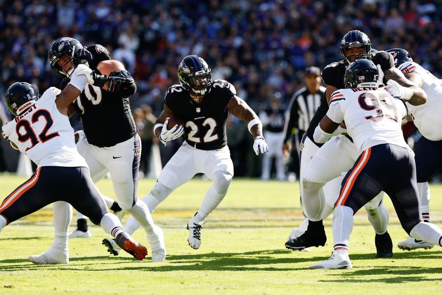 Derrick Henry, Tyler Huntley end Ravens' slump with win over Bears