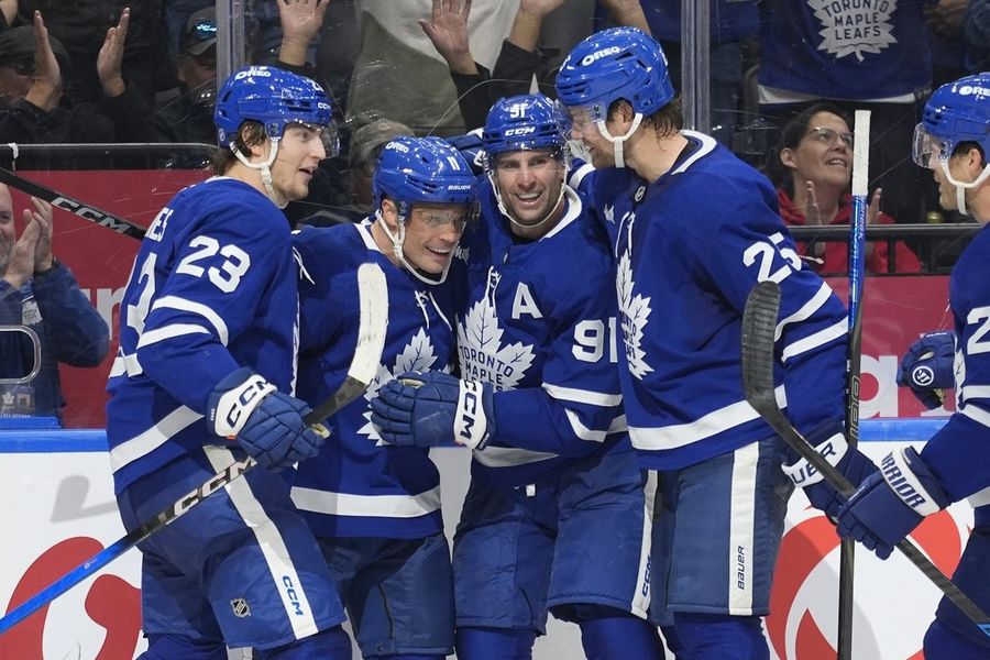 NHL: Calgary Flames at Toronto Maple Leafs