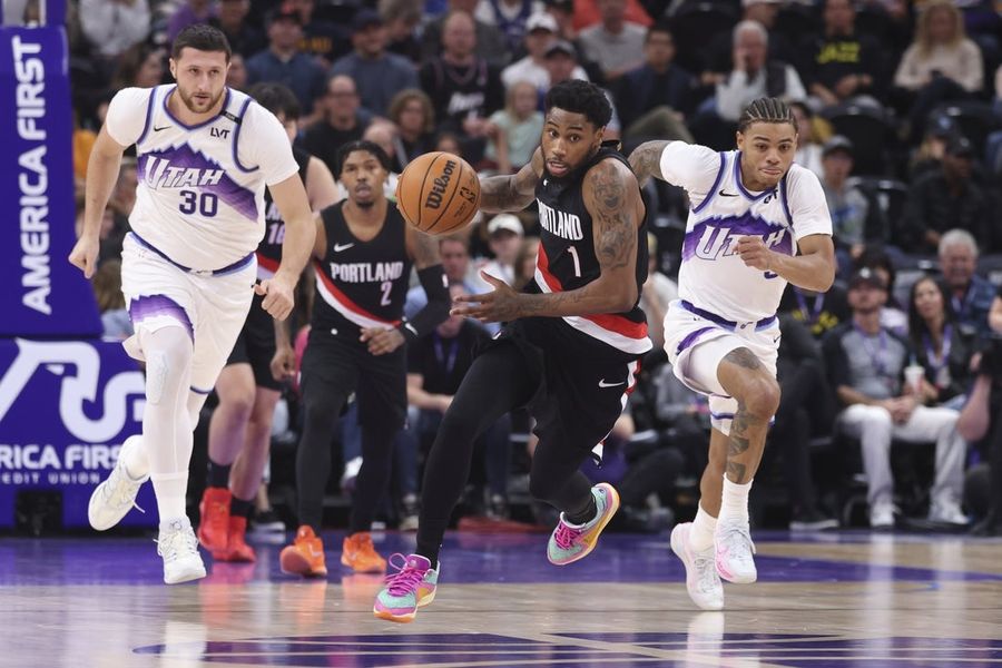 Blazers quase desperdiçam vantagem de 22 pontos, mas seguram a vitória contra o Jazz.