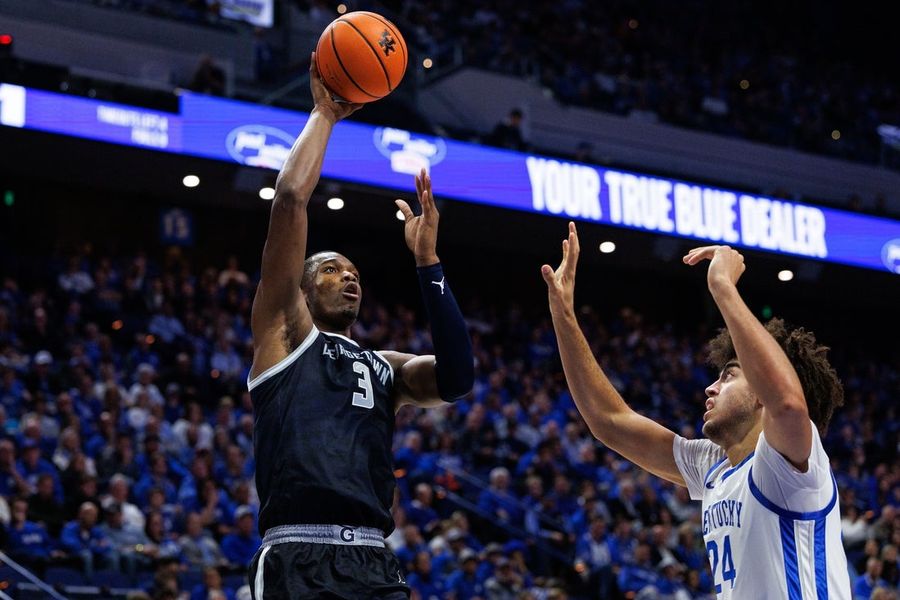 NCAA Basketball: Exhibition-Georgetown at Kentucky