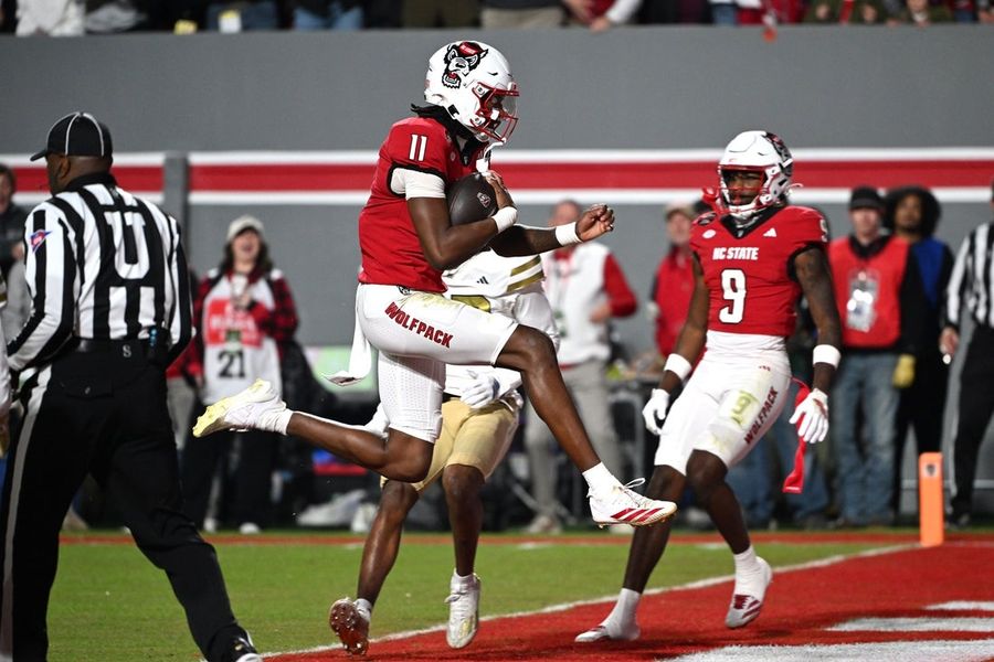 NCAA Football: Georgia Tech at North Carolina State