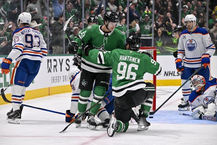 Mikko Rantanen's 300th goal helps Stars top Oilers in shootout