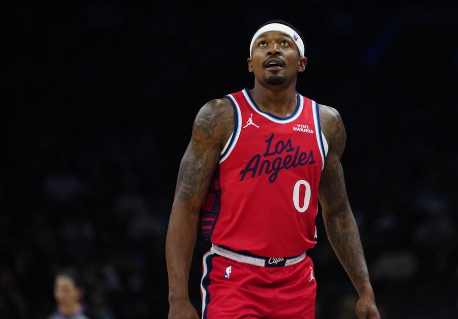 Clippers re-sign veteran G Bradley Beal