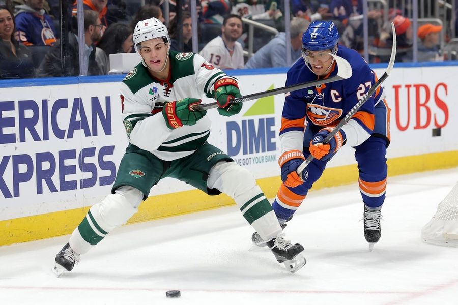 NHL: Minnesota Wild at New York Islanders