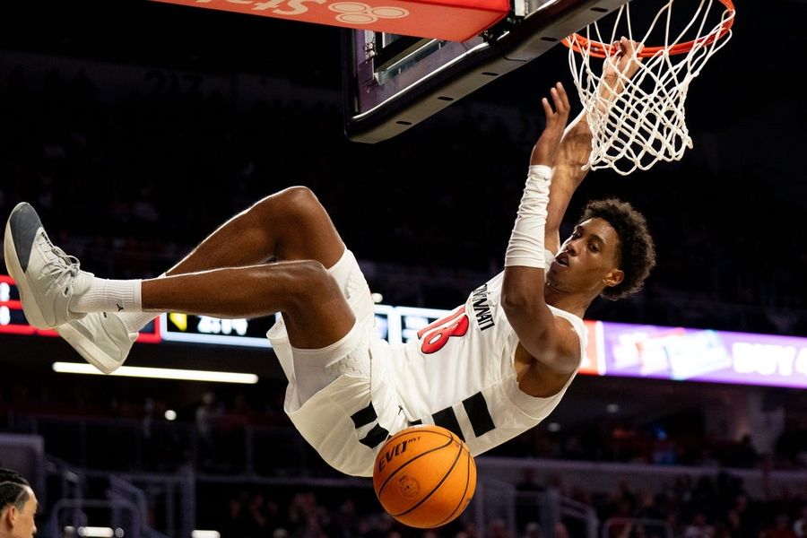 Cincinnati, Dayton renew long-time basketball rivalry