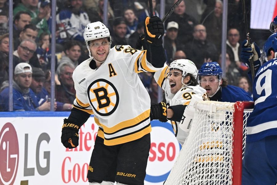 Bruins aim to double down, Maple Leafs eye revenge in rematch