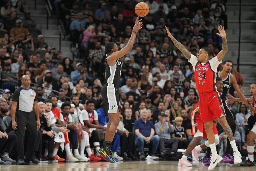 NBA: New Orleans Pelicans at San Antonio Spurs
