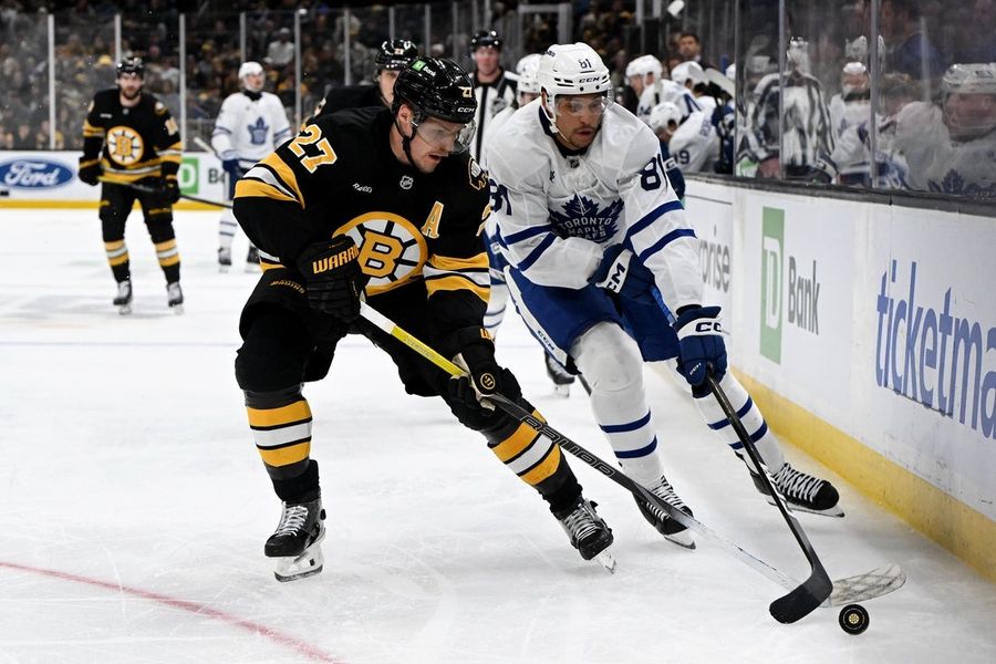 NHL: Toronto Maple Leafs at Boston Bruins