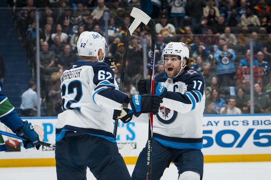 El gol y las dos asistencias de Josh Morrissey guiaron a los Jets a la victoria sobre los Canucks.
