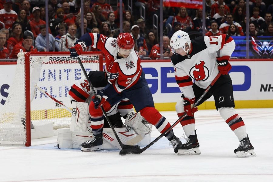 Os Devils forçaram a prorrogação e venceram os Capitals nos pênaltis.