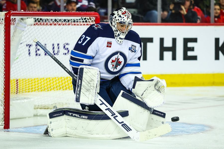 NHL: Winnipeg Jets at Calgary Flames