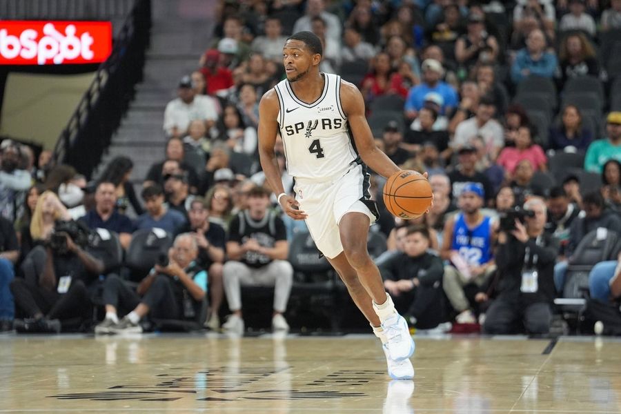 NBA: Sacramento Kings at San Antonio Spurs