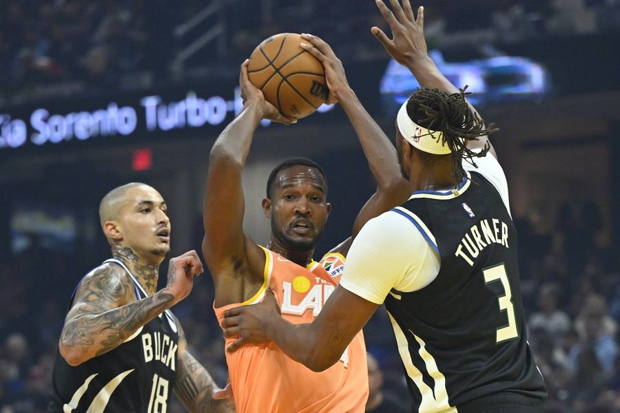 NBA: Milwaukee Bucks at Cleveland Cavaliers