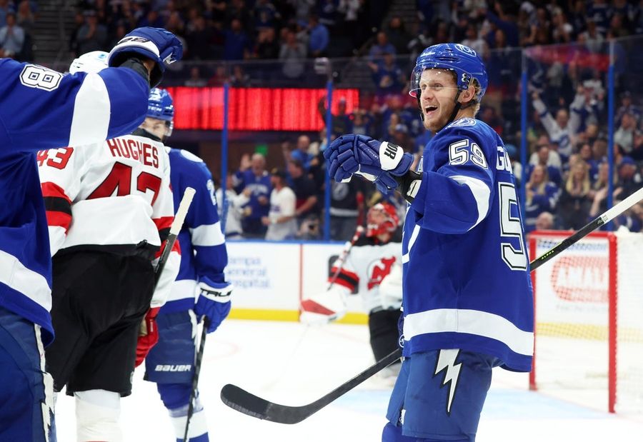 NHL: New Jersey Devils at Tampa Bay Lightning
