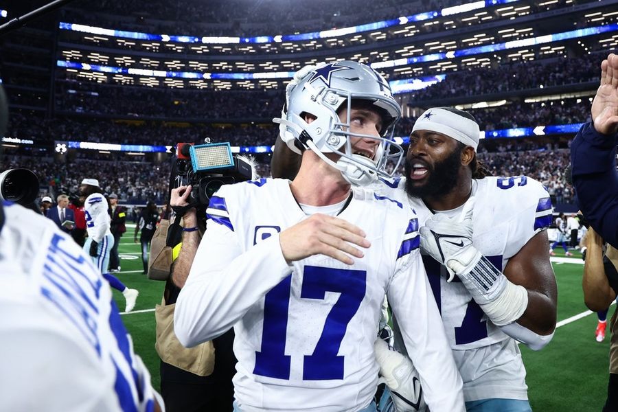 NFL: Philadelphia Eagles at Dallas Cowboys
