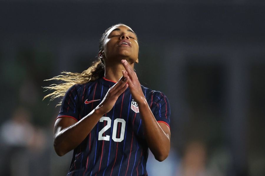 Soccer: International Womens Friendly-Italy at USA