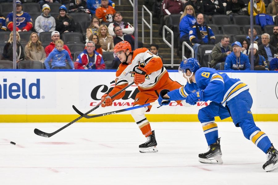 NHL: Anaheim Ducks at St. Louis Blues