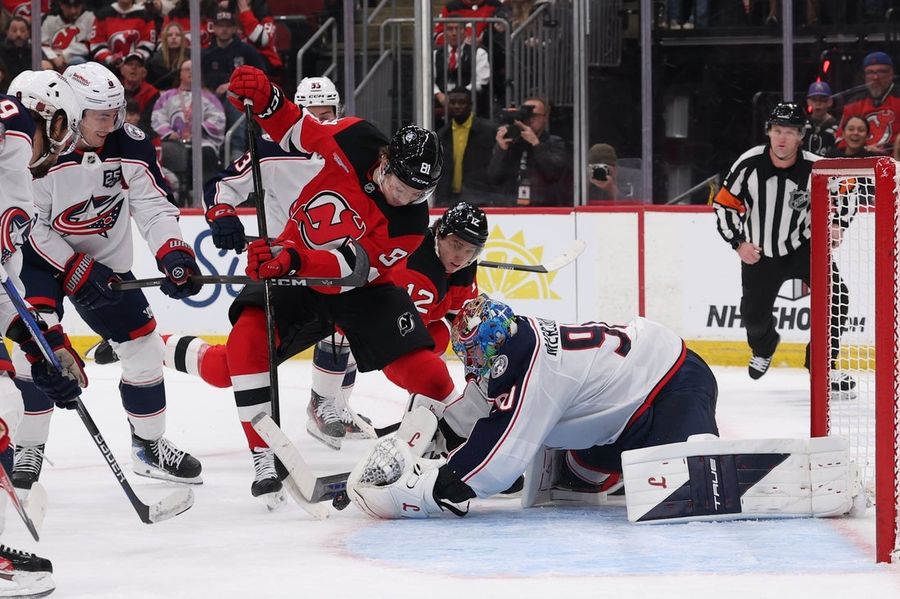 Blue Jackets break losing streak with comeback win over Devils