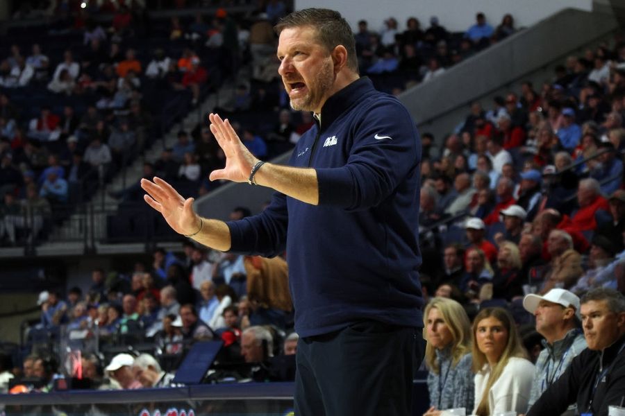 NCAA Basketball: Miami (FL) at Mississippi