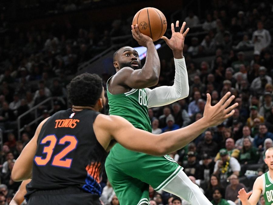 NBA roundup: Jaylen Brown (42), Celtics hold off Knicks