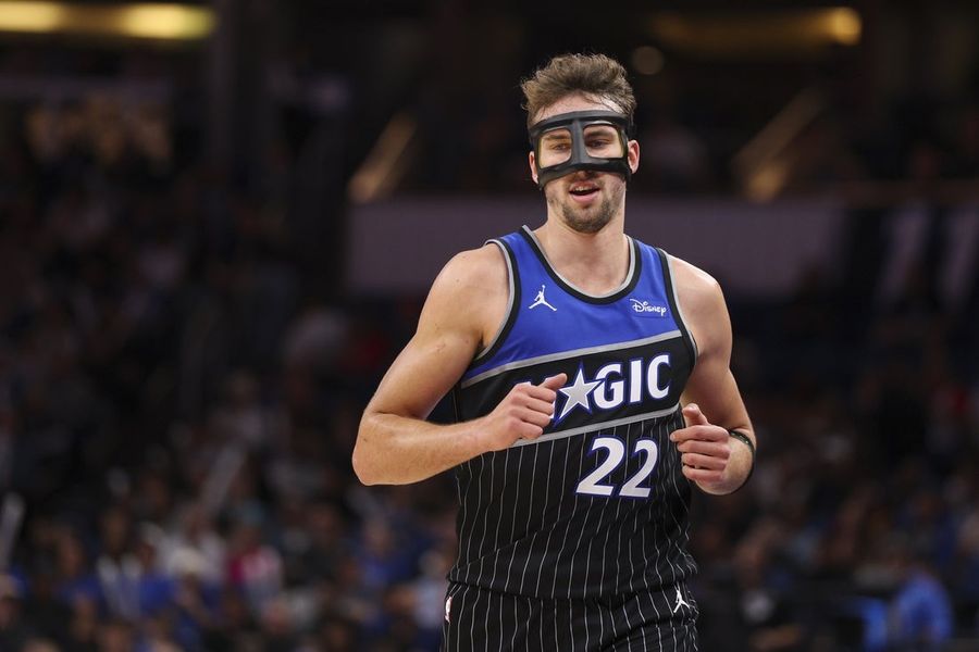 NBA: San Antonio Spurs at Orlando Magic