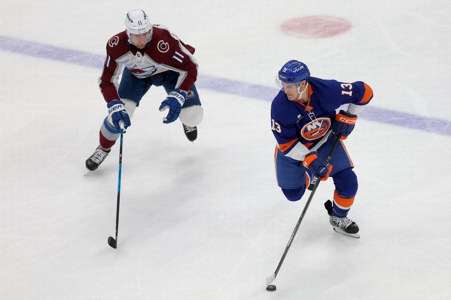 NHL: Colorado Avalanche at New York Islanders