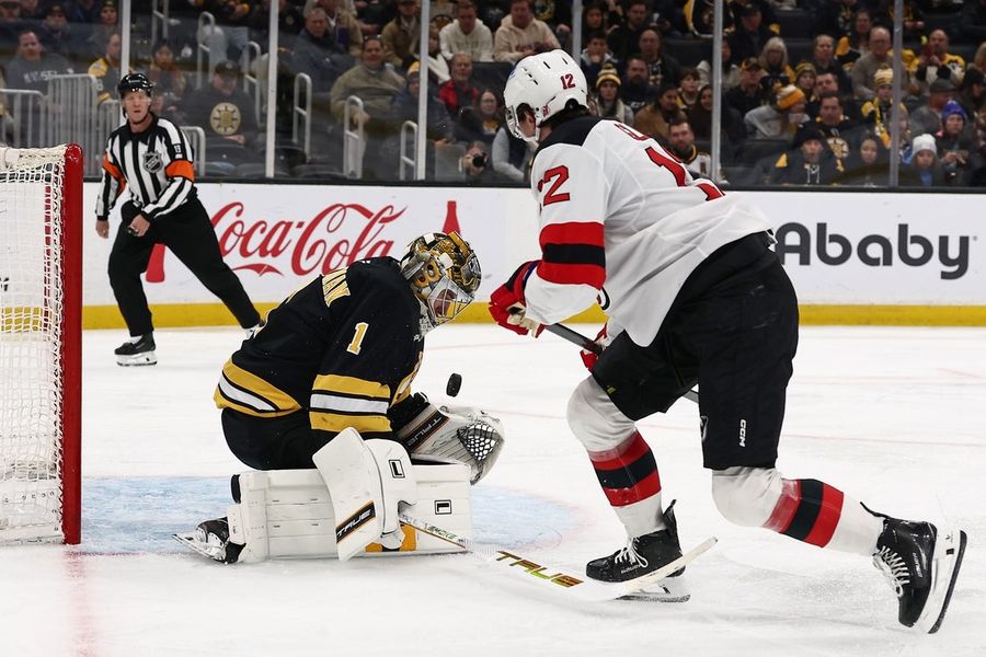 NHL: New Jersey Devils at Boston Bruins